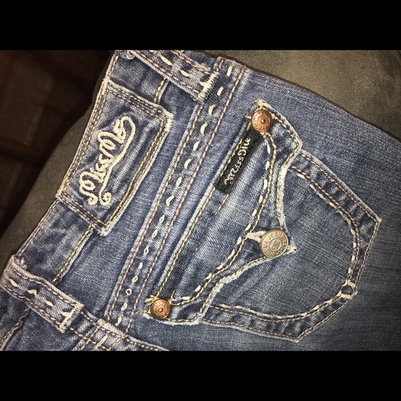 Miss Me Ankle Stretch Boot Cut Distressed Jeans - Picture 3 of 6